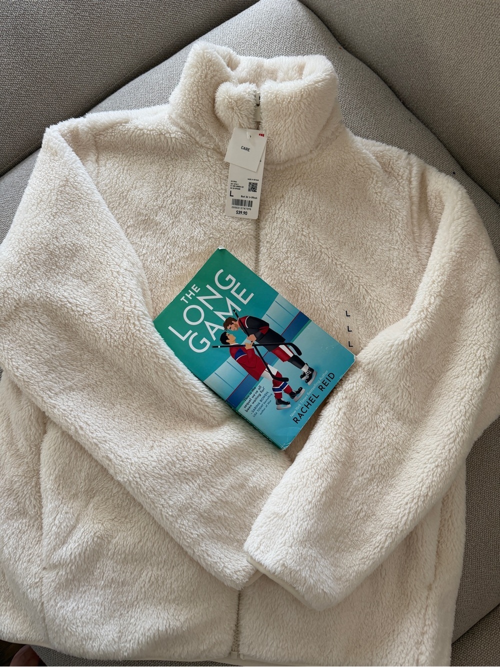 NWT Cozy Cream Sherpa-Canada Fleece Style blank to decorate like Hollander’s-L